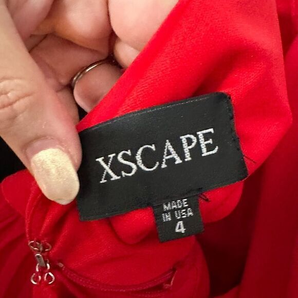 XSCAPE Red Pleated Chiffon Gown With Cutout Sides NWT Women's Size 4 - Picture 9 of 10